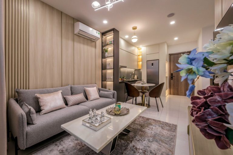 NHÀ MẪU THE EMERALD 68